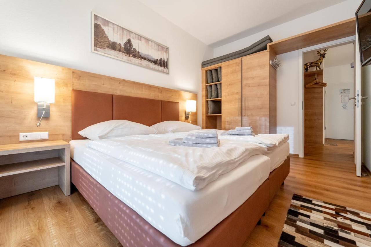 Feldberg Lounge - Residenz Grafenmatt Appartement Buitenkant foto